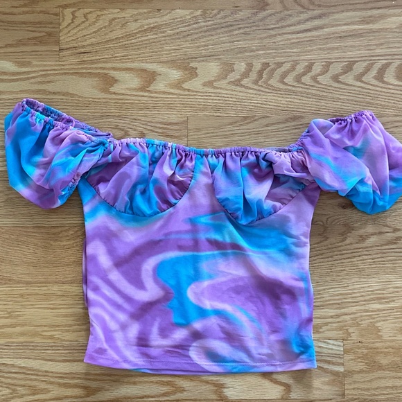 Bar III NWOT Off-The-Shoulder Blouse (M) - Picture 3 of 10